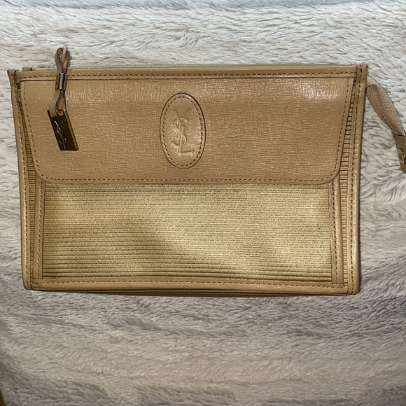 👛 Authentic YSL BAG 👛 - Picture 1 of 15